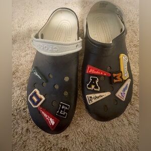 Crocs - Men's - 13 - College Logos - Gently used - rubber sole - Doctor Slippers